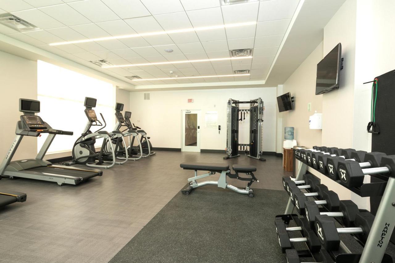 Holiday Inn & Suites Detroit - Troy By Ihg Bagian luar foto