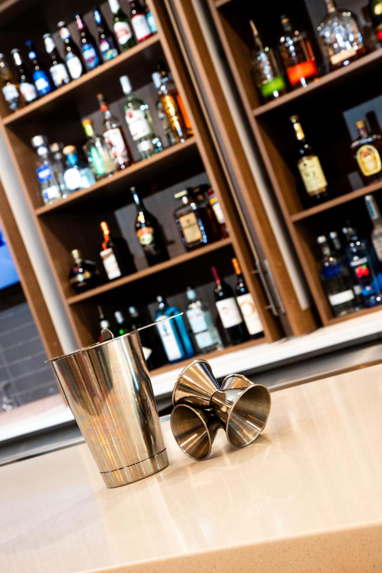 Holiday Inn & Suites Detroit - Troy By Ihg Bagian luar foto