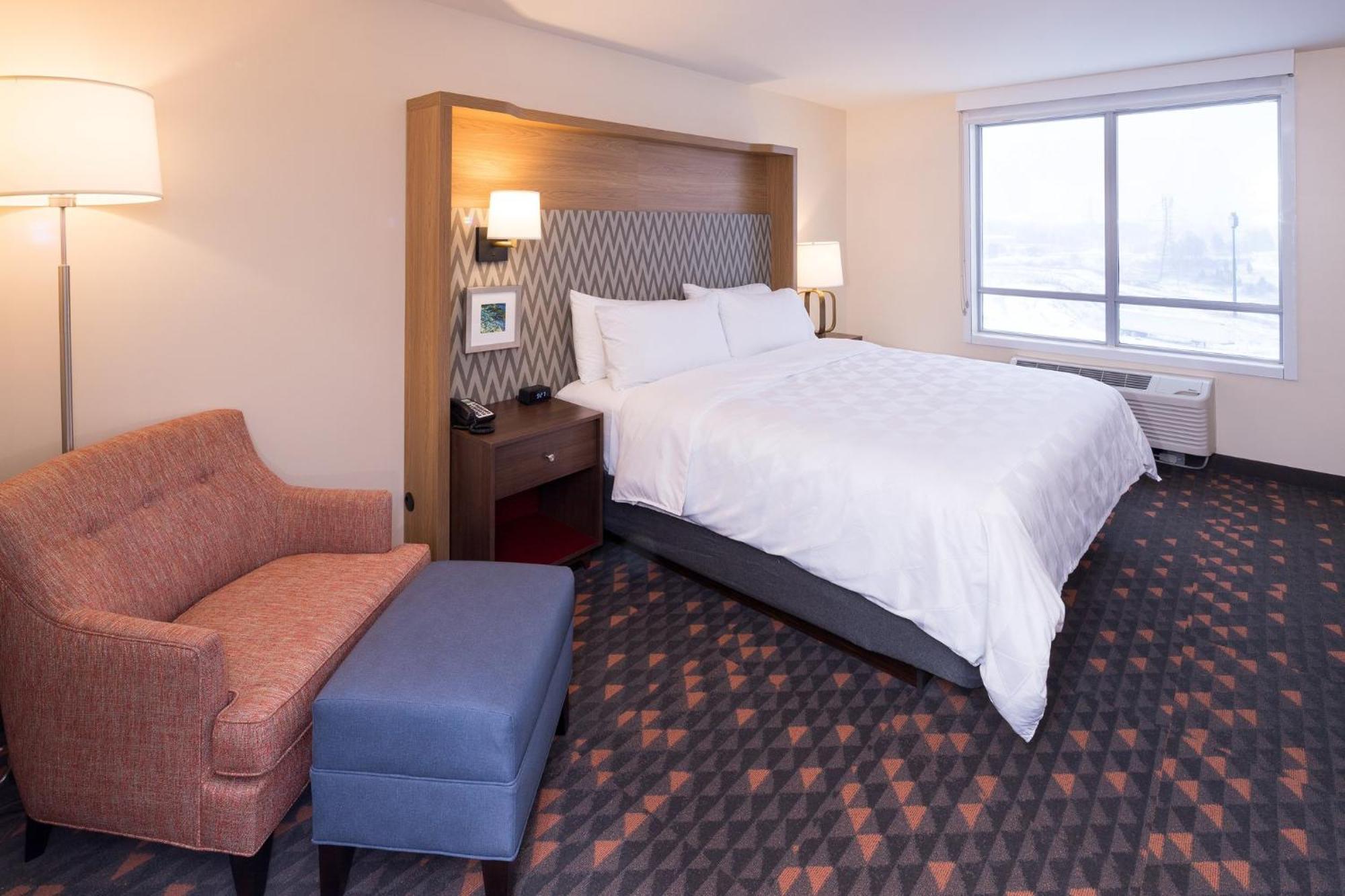 Holiday Inn & Suites Detroit - Troy By Ihg Bagian luar foto
