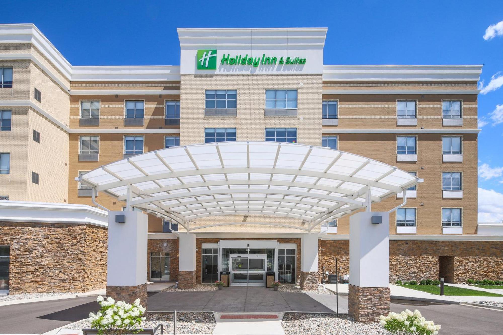 Holiday Inn & Suites Detroit - Troy By Ihg Bagian luar foto