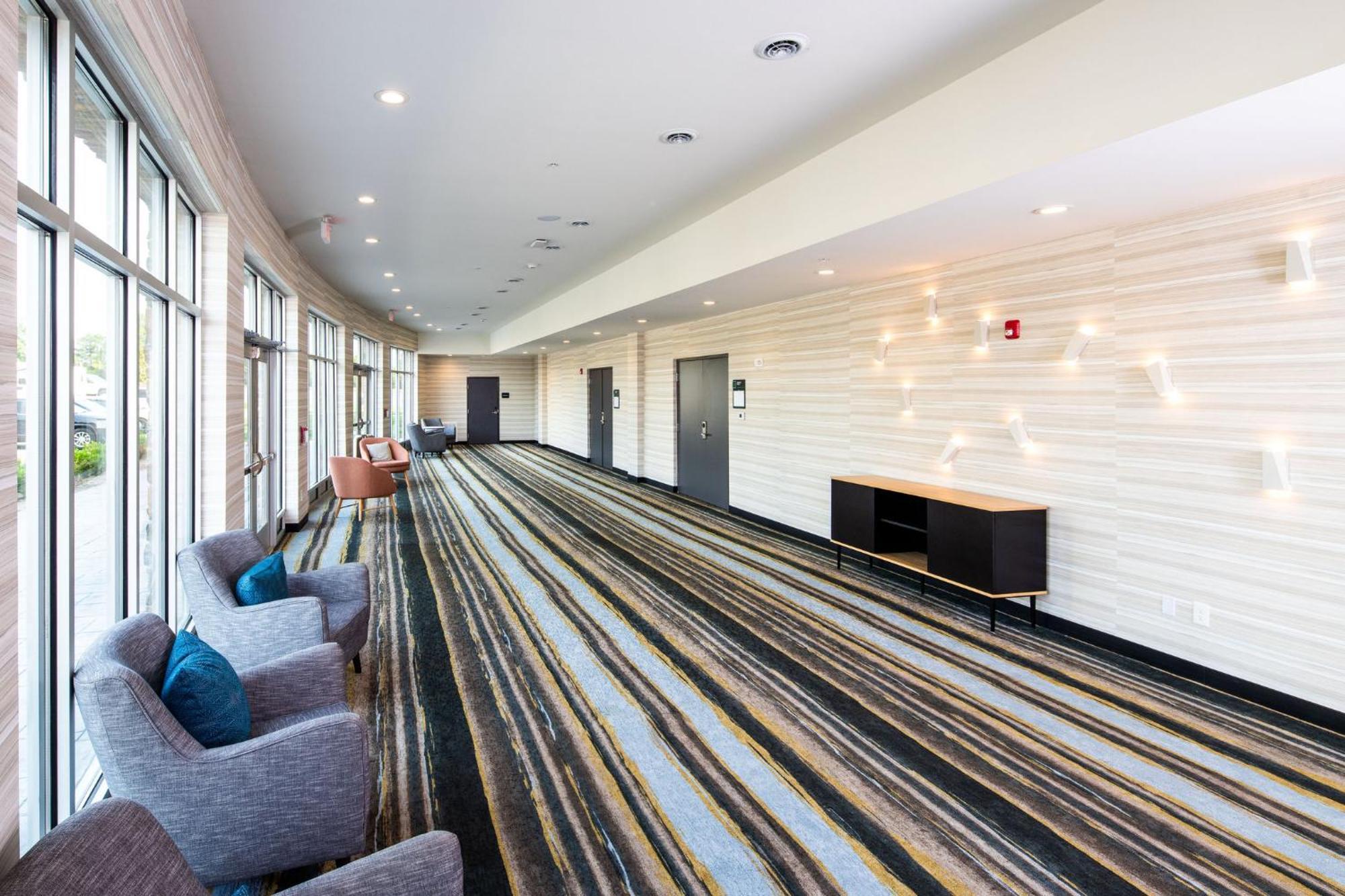 Holiday Inn & Suites Detroit - Troy By Ihg Bagian luar foto