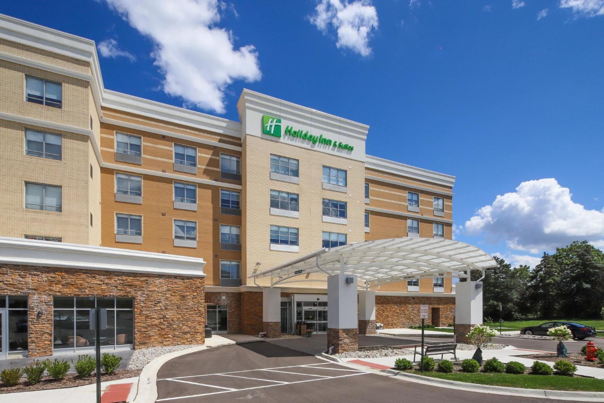 Holiday Inn & Suites Detroit - Troy By Ihg Bagian luar foto
